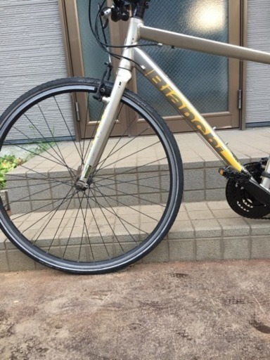 クロスバイク 28インチ Bianchi (447)