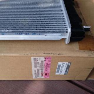 日産ノート❗新品純正ラジエーター🎵