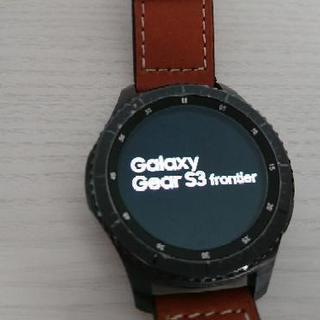 galaxy gear S3 frontier バンド付き