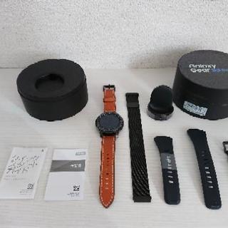 galaxy gear S3 frontier バンド付き