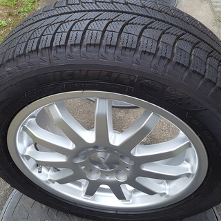 スタッドレスタイヤとホイールの4本セット（中古品）