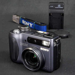 SONY デジタルカメラ Cyber-shot DSC-S85 ...