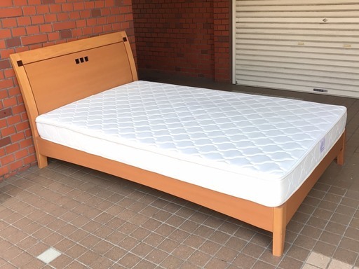 大塚家具　セミダブルベッド