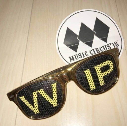 新品 MUSIC CIRCUS ミュージックサーカス VVIP ゴールド パリピ サングラス EDM 音楽 フェス メガネ パーティー 非売品