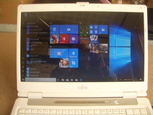 【値下げしました】　Windows10  ノートパソコン　FMV-BIBLO NF/E55　すぐに使用できます