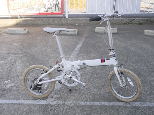  girl トミーガール 折り畳み自転車 ギア付き アルミ 軽量 白
