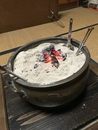 ★現役のアンティーク火鉢★