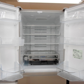 安心の一年間返金保証TOSHIBAの6ドア冷蔵庫です。