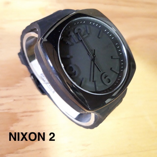 NIXON DIAL 2