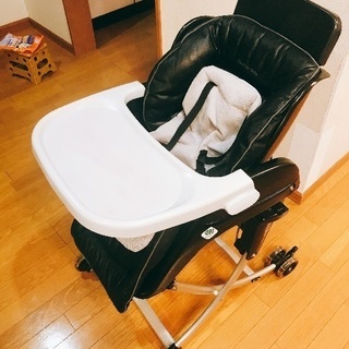 1歳から3歳までの赤ちゃん椅子(仮眠も出来る！)