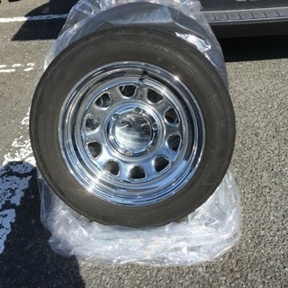 デイトナ195/60r15  88r 中古値下げしました