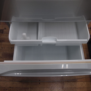 TOSHIBAの3ドア冷蔵庫です！！ − 埼玉県