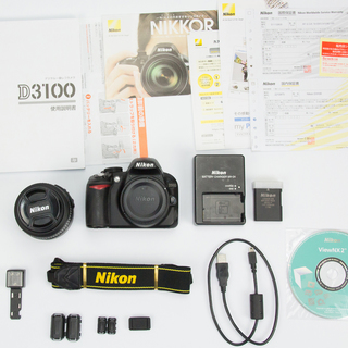 ニコン 一眼レフカメラ D3100 ♪おまけ付き（NIKKOR 35-135mm）