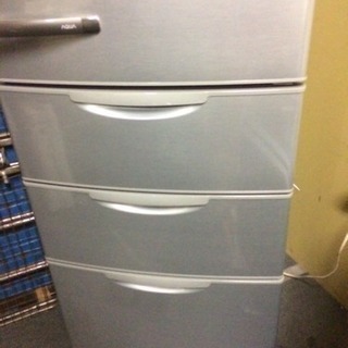 近隣配送無料☆ AQUA アクア AQR-361C 4ドアノンフロン冷凍冷蔵庫（355L・右開き）ブライトシルバー☆送料込み(地域限定)☆直接引き取り歓迎☆早期受け取り希望☆