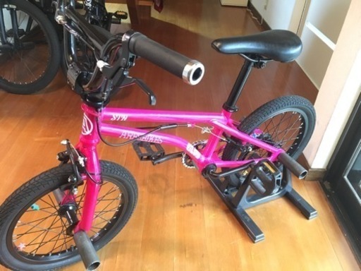 ARES BIKE 16インチ BMX かわいいピンク色