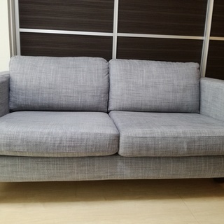 IKEA　二人掛けソファ＋オットマン