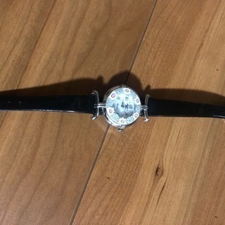 可愛い腕時計あげます。