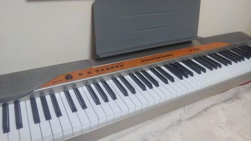 電子ピアノカシオprivia PX- 110