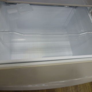 R 中古 TOUSHIBA ５ドア冷蔵庫 GR-38ZX 2011年製