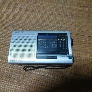 短波ラジオ　ソニー　ICF-SW11