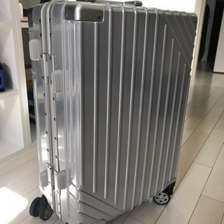 大人気 FREELANCE キャリーケース 47cmシルバー