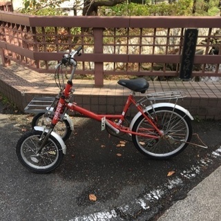 Trike 社 ユニバーサルトライク赤い三輪車 Trike 社 ユニバーサルトライク赤い三輪車 Trike 社 ユニバーサル