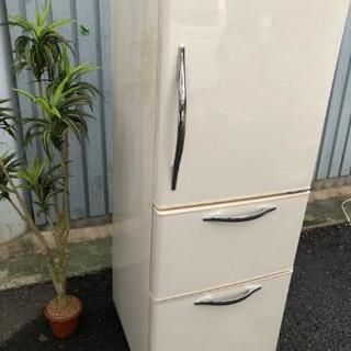 中型3ドア冷蔵庫☆激安！⑦