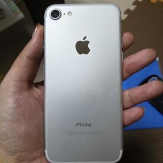 最終特価♪ iPhone7 128G シルバー simフリー化済！！