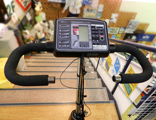 エアロバイクAEROBIKE EZ102 フィットネスバイク 2025年最新】コンビ エアロバイク ez102の人気アイテム - メルカリ