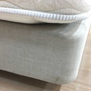 SIMMONS（シモンズ）のキングサイズベッド