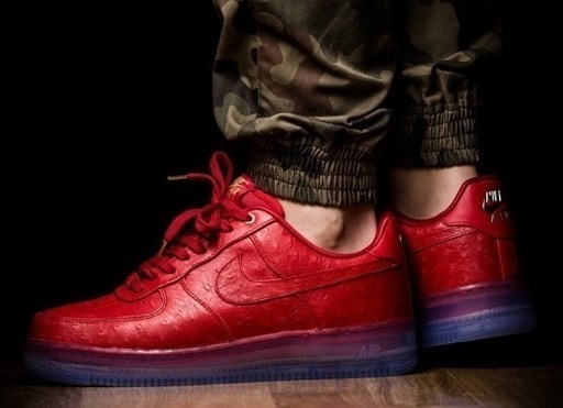 NIKE AIR FORCE 1 CMFT LUX LOW “Red Ostrich”26cm