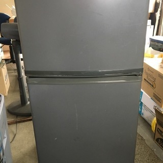 サンヨー冷蔵庫　1995年製　８５Ｌ
