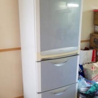 古い冷蔵庫❗まだ現役です❗