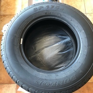 ハイエース　新車外し　タイヤ　② 2023年製 新車外し バリ溝 美品】トヨタ 200 ハイエース 純正