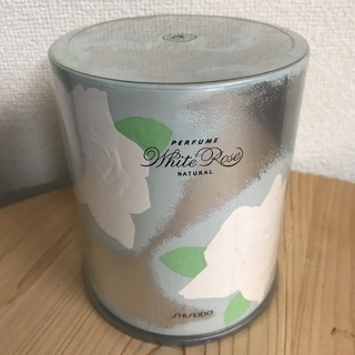SHISEIDO 資生堂 ホワイト ローズ ナチュラル 香水 32ml