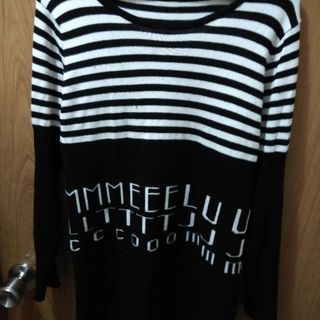 冬物セーター（１枚１００円）