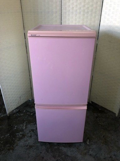 色が可愛いSHARP2ドア冷蔵庫