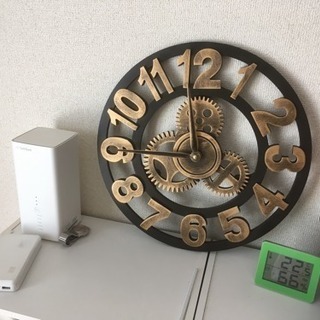 ほぼ未使用品 壁掛時計