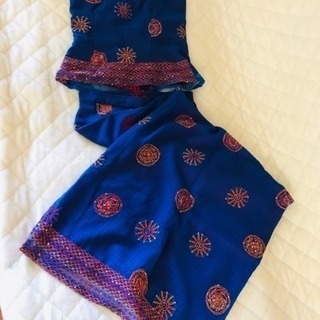 インドの洋服スカーフ付き 民族衣装 サリー？ Indian cl...