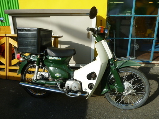 スーパーカブ　５０ｃｃ　STD　通勤にいかがでしょうか