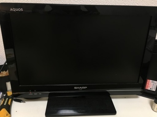 11/3取引限定 AQUOS2011年式 19型テレビ