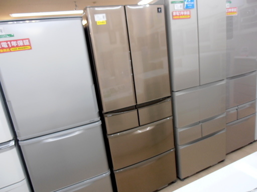 安心の6ヶ月保証付！2013年製SHARPの6ドア冷蔵庫です！