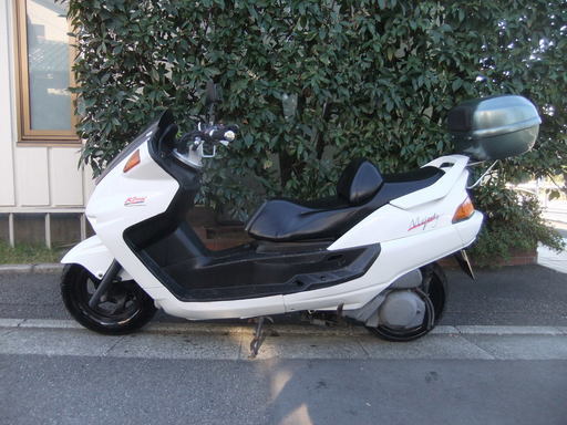 ヤマハマジェスティ250 4hc 実動中古車社外バーハン社外マフラーリアbox付きバッテリー新品交換済み返納書有り G Auto 栢山のヤマハの中古 あげます 譲ります ジモティーで不用品の処分