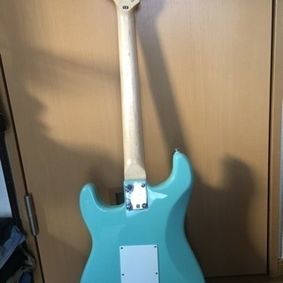 エレキギター squier スクワイヤー ストラトキャスターの通販はau PAY 