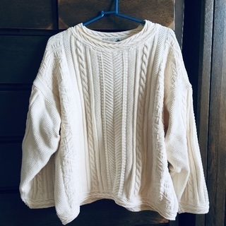 白いセーター 綿100%