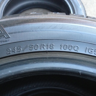 ヨコハマ  2014年製 245/50R18 スタッドレス (225/55R18 互換サイズ)   ice GUARD iG50 4本セット アルファード フーガ