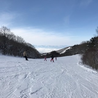 これからの季節、スノボ一緒に楽しみませんか?