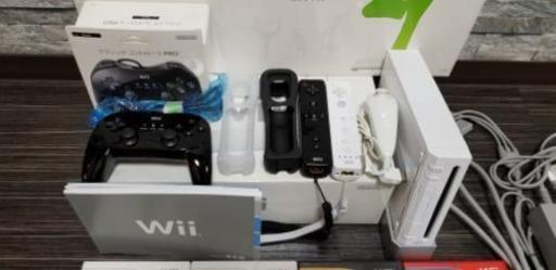 □お得セットWii本体+Wiifit+ソフト□ 任天堂 Wii本体 Wiiフィット