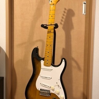 ストラトキャスター Fender Japan