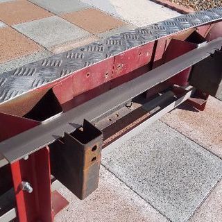 ２トン標準幅バスバンパー